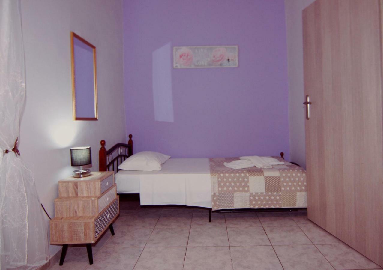 Maria'S House In Front Of The Beach Chania  Exterior photo