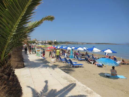 Maria'S House In Front Of The Beach Chania  Exterior photo